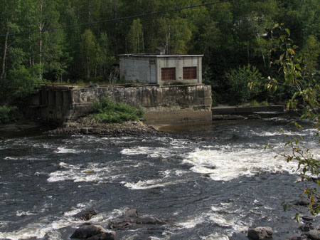 2 Wyoming Dam